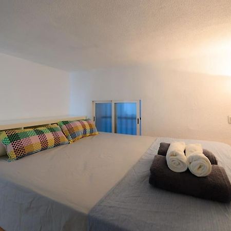 マドリードEncantador Apartamento Temporal Centrico Con Patio Privado Mpe51アパートメント エクステリア 写真