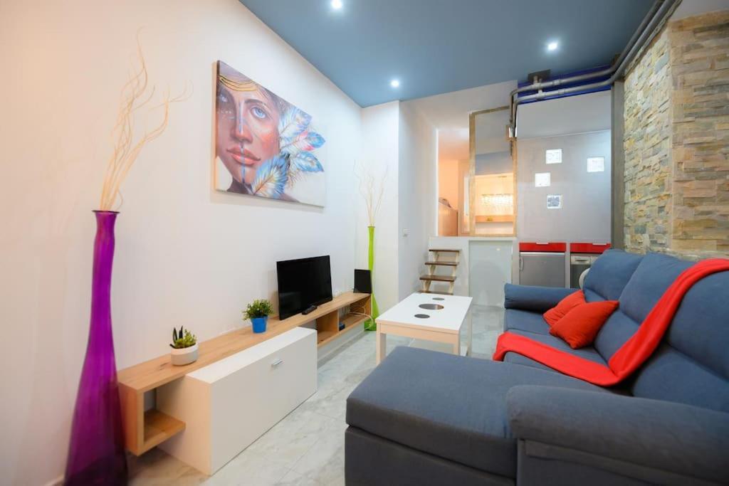 マドリードEncantador Apartamento Temporal Centrico Con Patio Privado Mpe51アパートメント エクステリア 写真