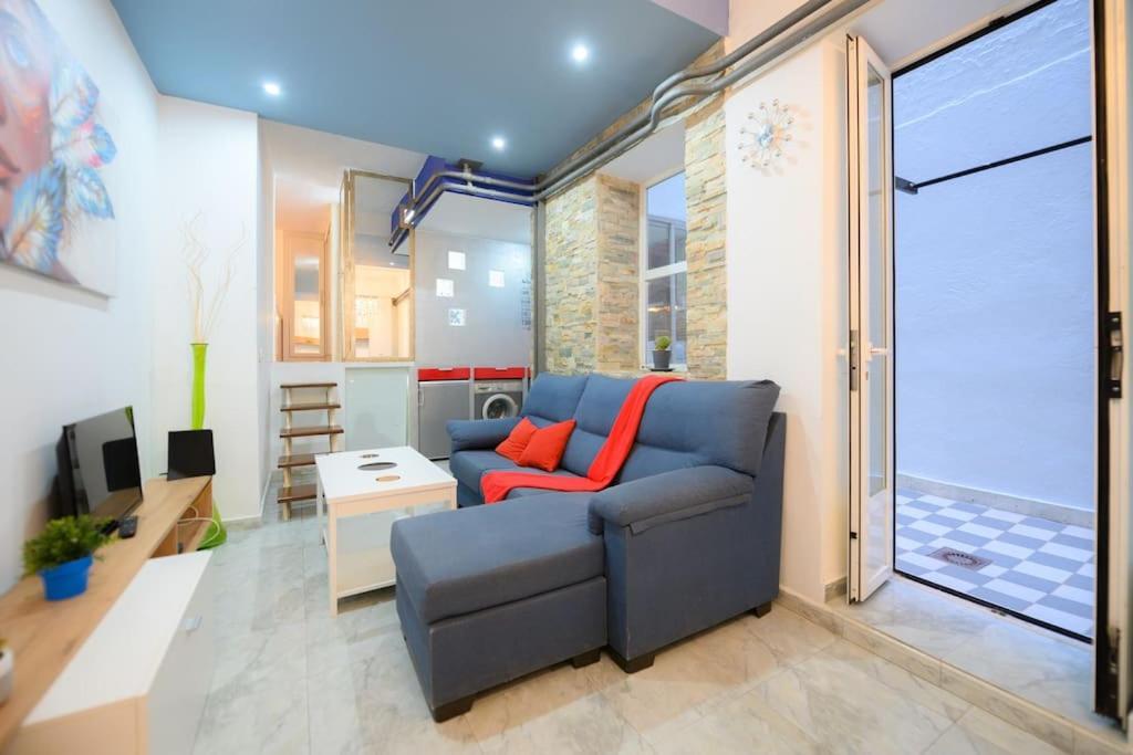 マドリードEncantador Apartamento Temporal Centrico Con Patio Privado Mpe51アパートメント エクステリア 写真