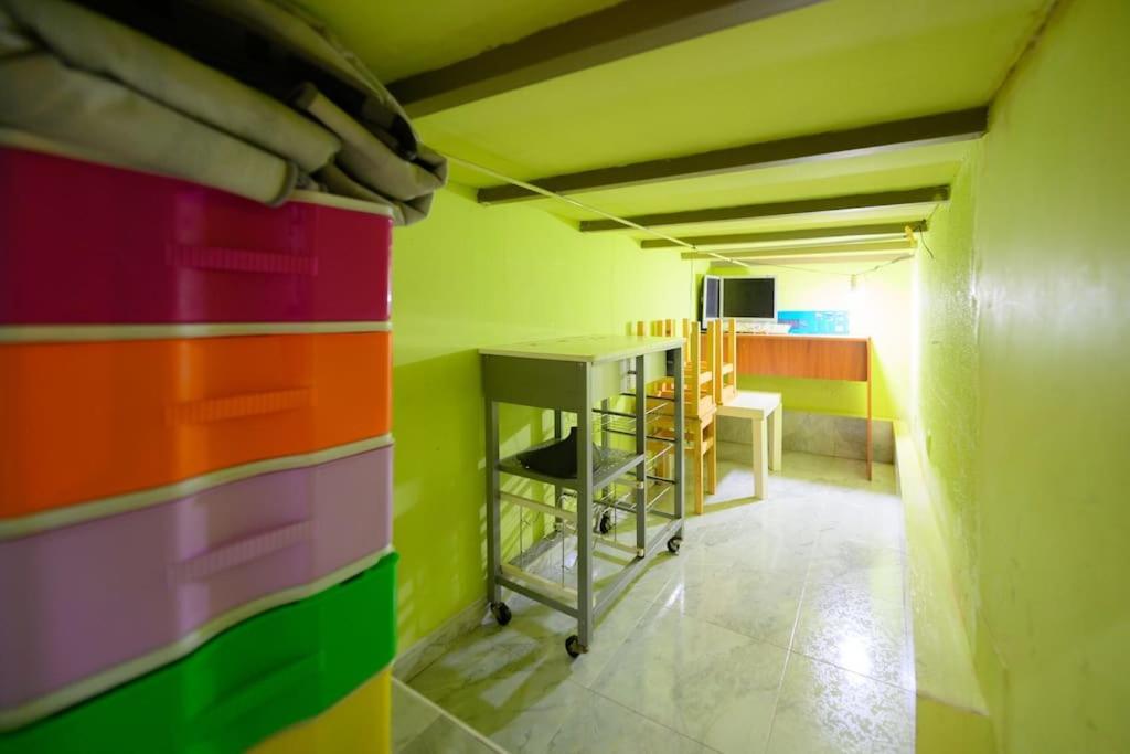 マドリードEncantador Apartamento Temporal Centrico Con Patio Privado Mpe51アパートメント エクステリア 写真